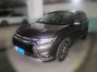 三菱欧蓝德2018款 2.0L 两驱荣耀版 5座「上海二手车」「天天拍车」