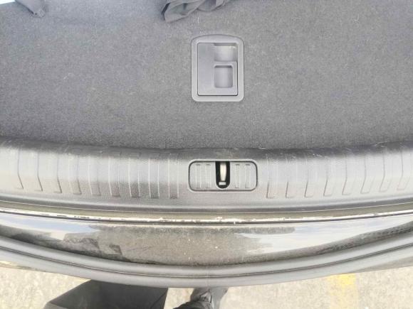 [广州·粤E] 二手奥迪奥迪A6L2021款 45 TFSI 进享人生版