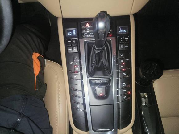 [宁波·浙B] 二手保时捷Macan2017款  Macan S 3.0T