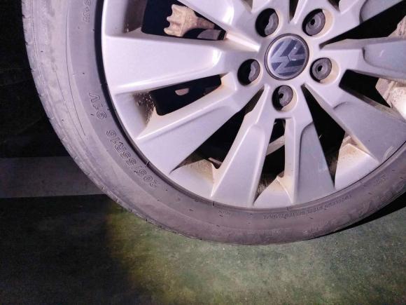 [苏州·苏E] 二手大众朗逸2013款 改款经典 1.6L 自动舒适版