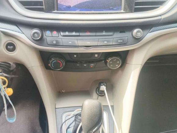 [青岛·鲁B] 二手别克英朗2021款 典范 1.5L 自动精英型