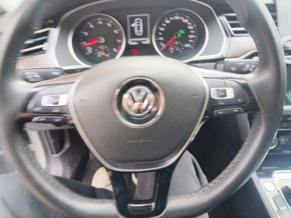 [上海·沪A] 二手大众迈腾2017款 330TSI DSG 豪华型