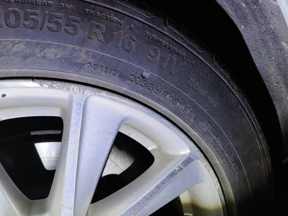 [上海·沪B] 二手别克威朗2015款 三厢 20T 双离合精英型