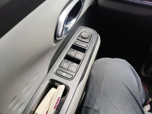 [广州·粤A] 二手埃安AION Y2021款 70 科技活力版