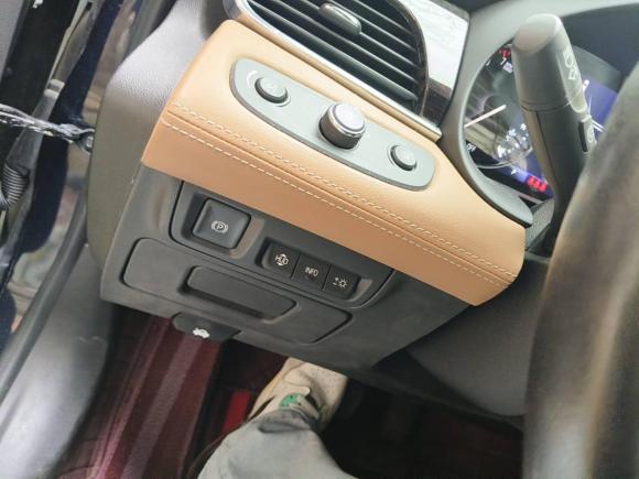 [武汉·鄂A] 二手别克君越2020款 652T 尊贵型