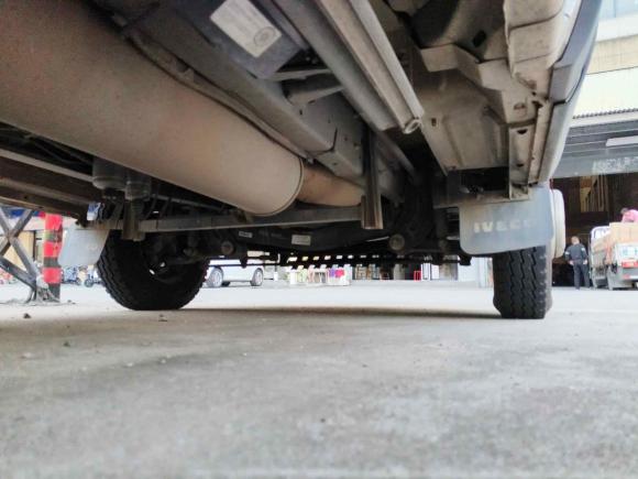 [宁波·浙B] 二手依维柯依维柯褒迪2012款 2.5T-A32 基本型