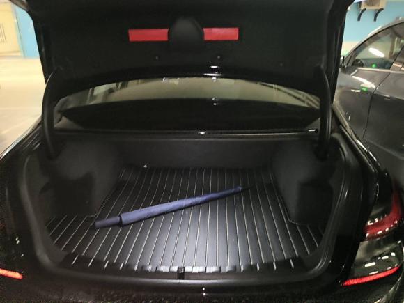 [南京·苏A] 二手宝马宝马3系2022款 改款 330Li xDrive M运动曜夜套装