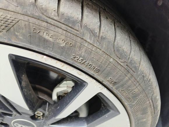 [上海·苏U] 二手奥迪奥迪A32024款 A3L Limousine 35 TFSI 时尚运动型