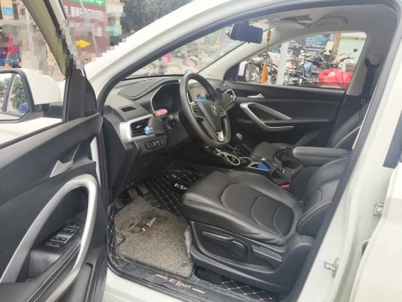 [佛山·桂B] 二手宝骏宝骏5302020款 1.5T 手动豪华型 5座