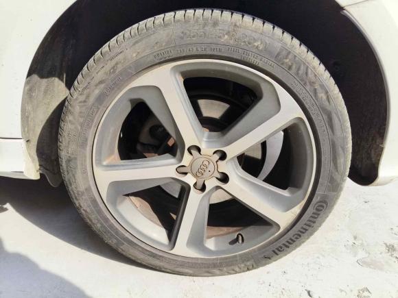 [南昌·赣A] 二手奥迪奥迪Q52013款 45 TFSI quattro 运动型