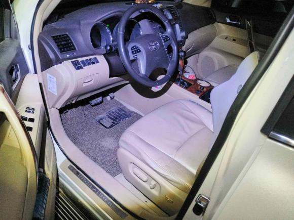 [济南·粤B] 二手丰田汉兰达2012款 2.7L 两驱7座豪华版