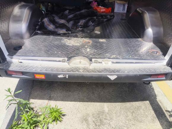 [杭州·浙F] 二手上汽大通MAXUS新途V802019款 2.5T经典款6挡手动傲运通长轴中顶7座