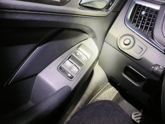 [上海·沪A] 二手荣威荣威RX5新能源2017款 eRX5 50T 混动互联尊荣旗舰版