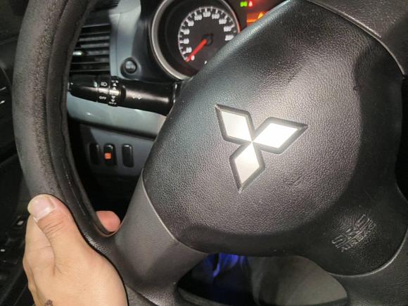 [杭州·皖H] 二手三菱翼神2011款 致尚版 1.8L 手动豪华型