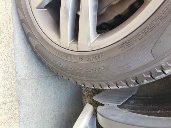 [佛山·粤Y] 二手大众途锐2017款 3.0TSI 拓界版