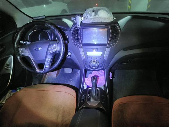 [济南·鲁A] 二手现代胜达2013款 2.4L 自动两驱智能型