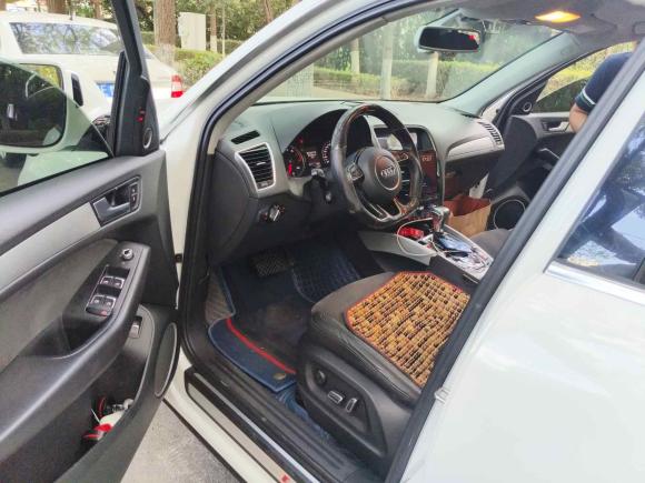 [上海·苏A] 二手奥迪奥迪Q52017款 40 TFSI 动感型