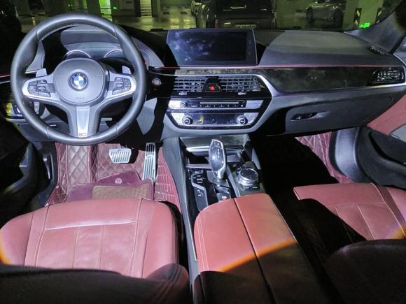 [无锡·苏B] 二手宝马宝马5系2018款 改款 530Li 尊享型 M运动套装