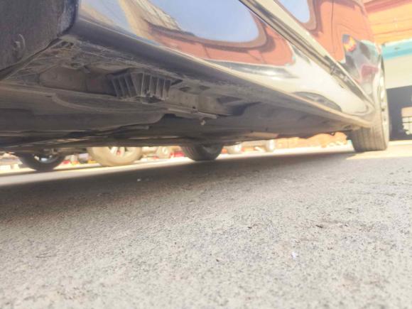 [青岛·鲁U] 二手宝马宝马5系2017款 525Li 豪华设计套装