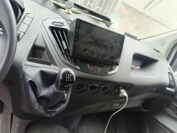 [上海·皖S] 二手福特全顺2017款 2.0T柴油多功能商用车短轴低顶国V