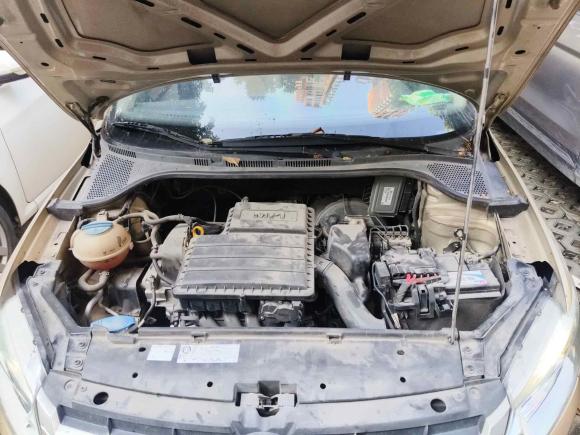 [成都·川A] 二手大众桑塔纳2013款 1.4L 手动舒适版