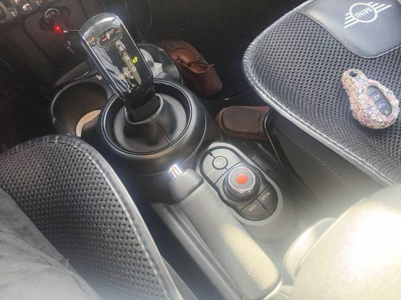 [上海·浙F] 二手MINIMINI2018款 1.5T COOPER 经典派