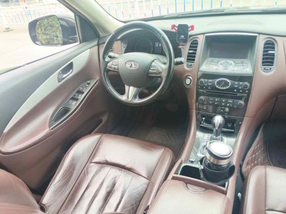 [无锡·苏B] 二手英菲尼迪英菲尼迪QX502015款 2.5L 悦享版