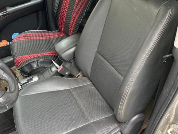 [成都·川A] 二手起亚狮跑2011款 2.0L 自动两驱版GLS