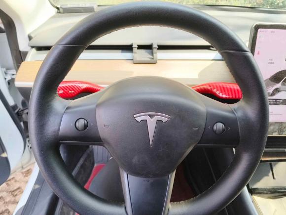 [广州·粤A] 二手特斯拉Model 32020款 改款 长续航后轮驱动版