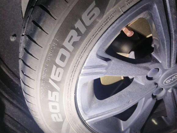 [深圳·粤B] 二手比亚迪比亚迪e22020款 升级版 标准续航版 舒适型