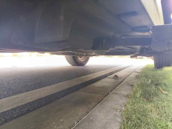 [广州·粤A] 二手路虎路虎卫士2023款 130 3.0T P400 HSE