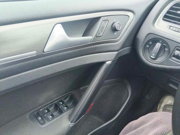 [上海·沪H] 二手大众高尔夫2014款 1.4TSI 手动舒适型