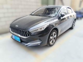 起亚起亚K32019款 1.5L CVT新锐版