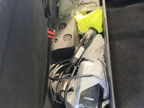 [上海·浙A] 二手吉利雷达吉利雷达地平线2023款 550km 创客版