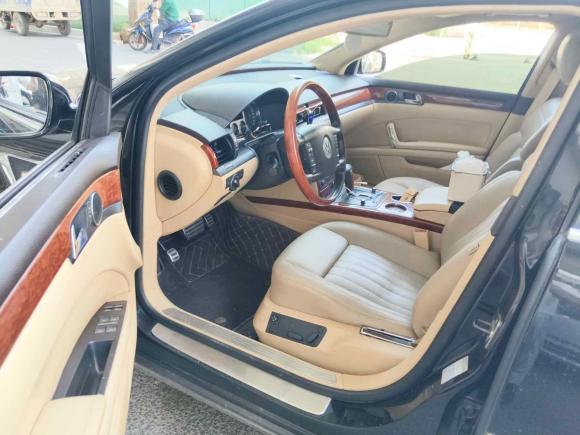 [南昌·赣A] 二手大众辉腾2007款 3.2L V6 5座基本版