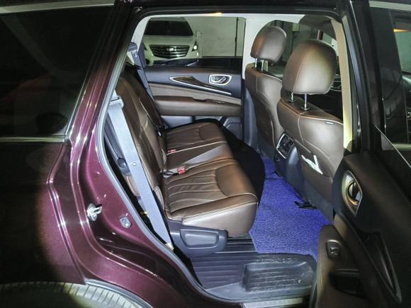 [上海·沪A] 二手英菲尼迪英菲尼迪QX602014款 2.5 S/C Hybrid 两驱卓越版