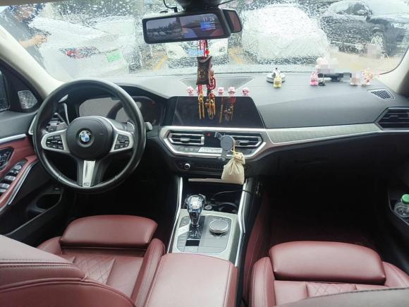 [广州·粤S] 二手宝马宝马3系2022款 330Li xDrive M运动曜夜套装