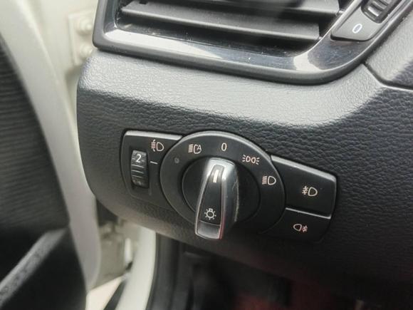 [温州·浙B] 二手宝马宝马X12013款 sDrive18i 时尚型