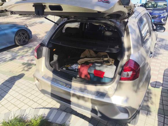 [上海·沪A] 二手吉利汽车远景X32017款 1.5L 自动尊贵型