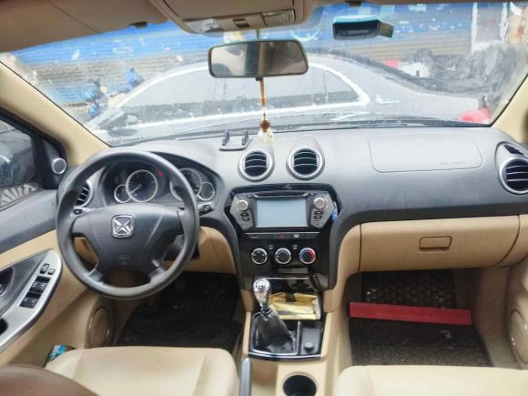 [杭州·浙A] 二手江铃驭胜S3502011款 2.4T 两驱豪华型5座