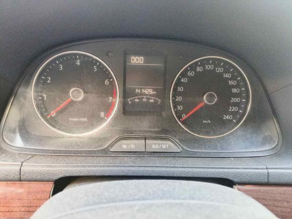 [无锡·苏B] 二手大众朗逸2013款 改款经典 1.6L 手动舒适版