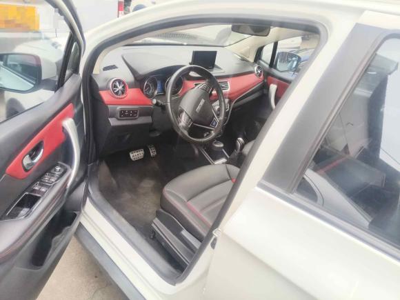 [上海·闽D] 二手哈弗哈弗H12016款 蓝标 1.5L AMT豪华型