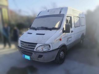 依维柯依维柯褒迪2012款 2.5T-A32 基本型