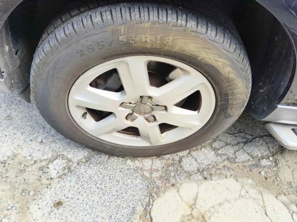 [南京·苏A] 二手奥迪奥迪Q72013款 35 TFSI 进取型