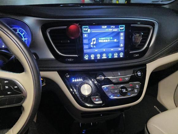 [上海·沪A] 二手克莱斯勒大捷龙PHEV2018款 3.6L 插电混动版