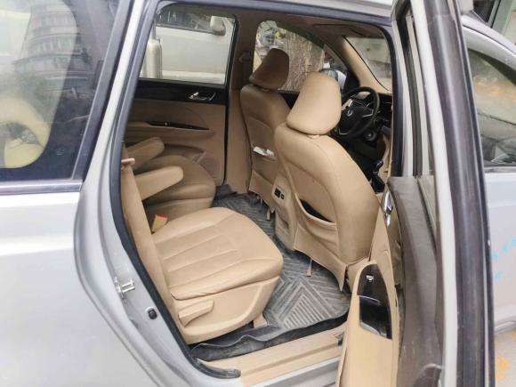 [佛山·粤E] 二手宝骏宝骏7302016款 1.5L 手动舒适型 7座 国V