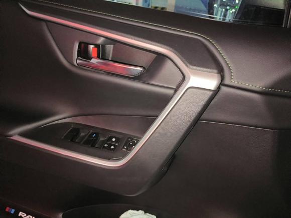 [成都·川G] 二手丰田RAV4荣放2022款 2.0L CVT四驱风尚Plus版