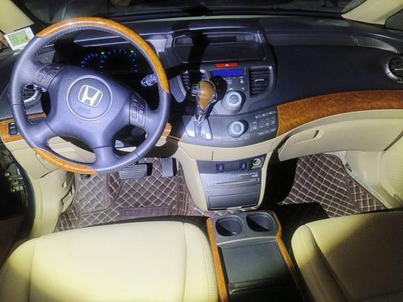 [深圳·粤B] 二手本田奥德赛2007款 2.4L 舒适版