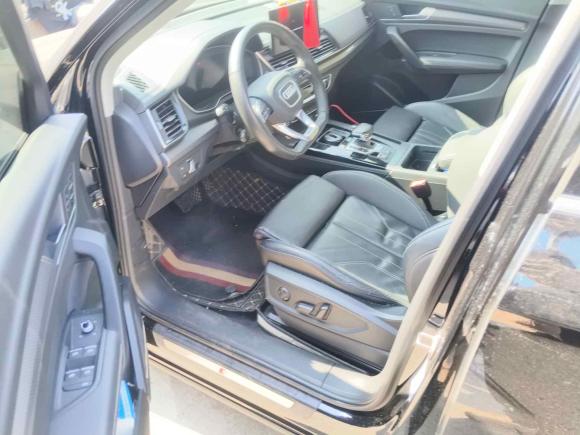 [南昌·赣A] 二手奥迪奥迪Q5L2022款 45T 豪华动感型