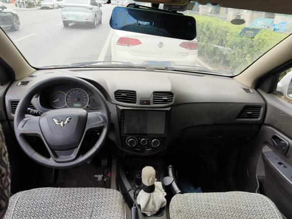 [上海·苏J] 二手五菱汽车五菱宏光2016款 1.5L 改款S舒适型